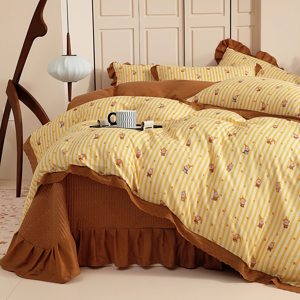 91家纺网 家纺一手货源 找家纺 情煊家纺 2026新款全棉双层纱花边款绣花款单被套 绣花款-星星人