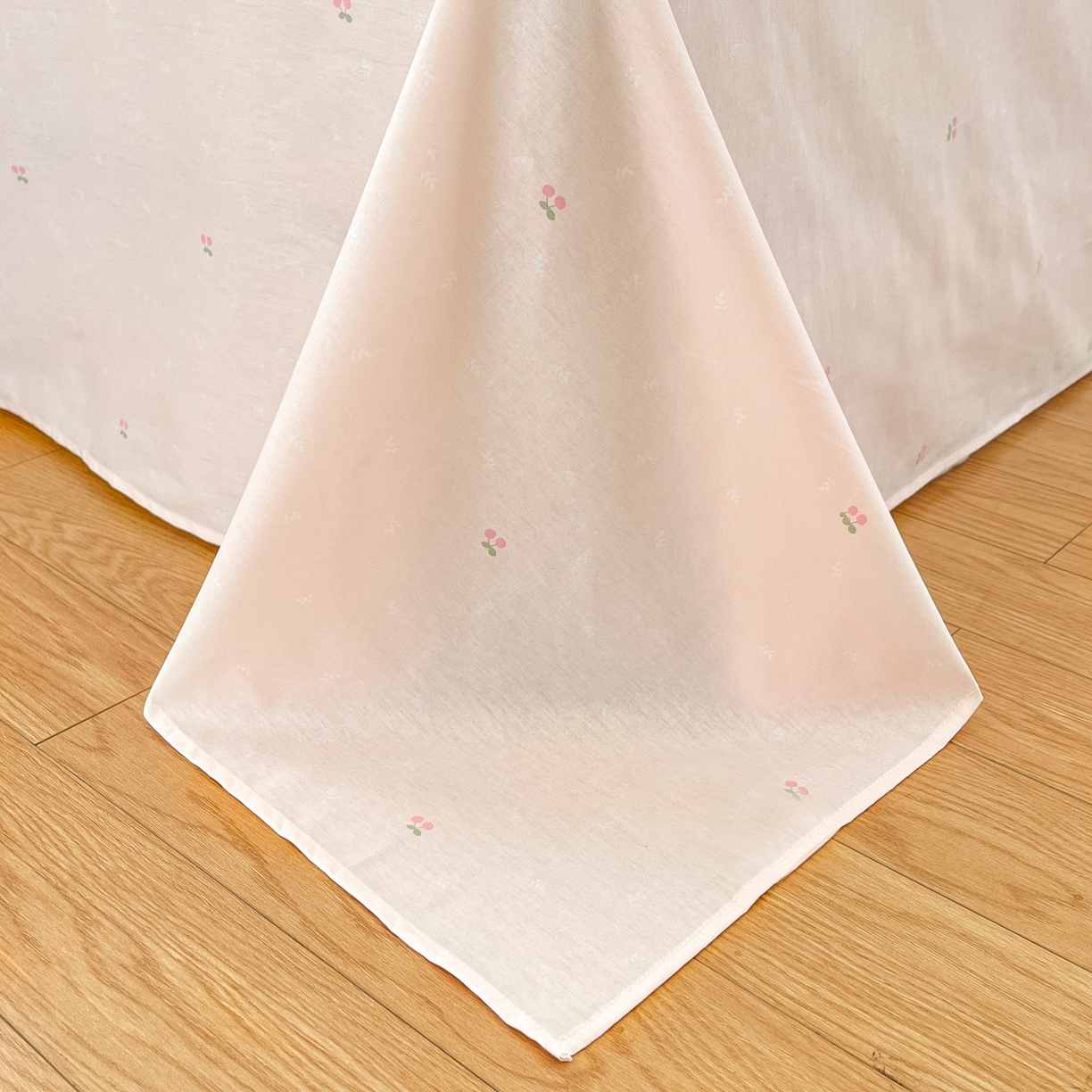 91家纺网 家纺一手货源 找家纺 睡美美家纺 2026新款全棉纯棉斜纹印花喷气小清新四季款学生三件套四件套 奶糕世界