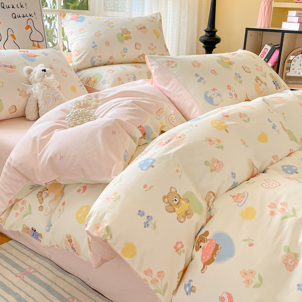 91家纺网 家纺一手货源 找家纺 睡美美家纺 2026新款全棉纯棉斜纹印花喷气小清新四季款学生三件套四件套 奶糕世界