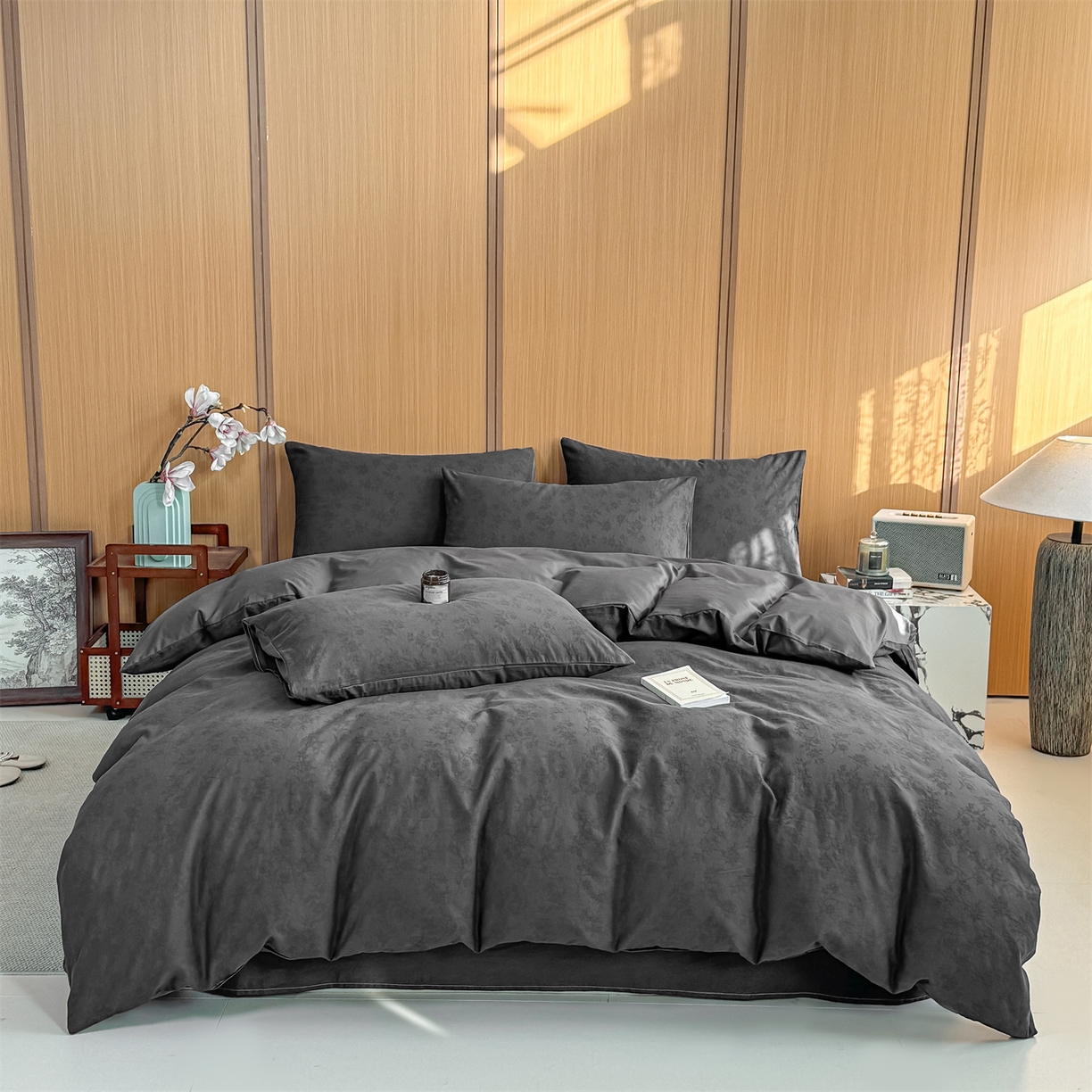 91家纺网 家纺一手货源 找家纺 灰鲸 2026新款全棉纯棉三层纱色织提花四件套 花影-素墨