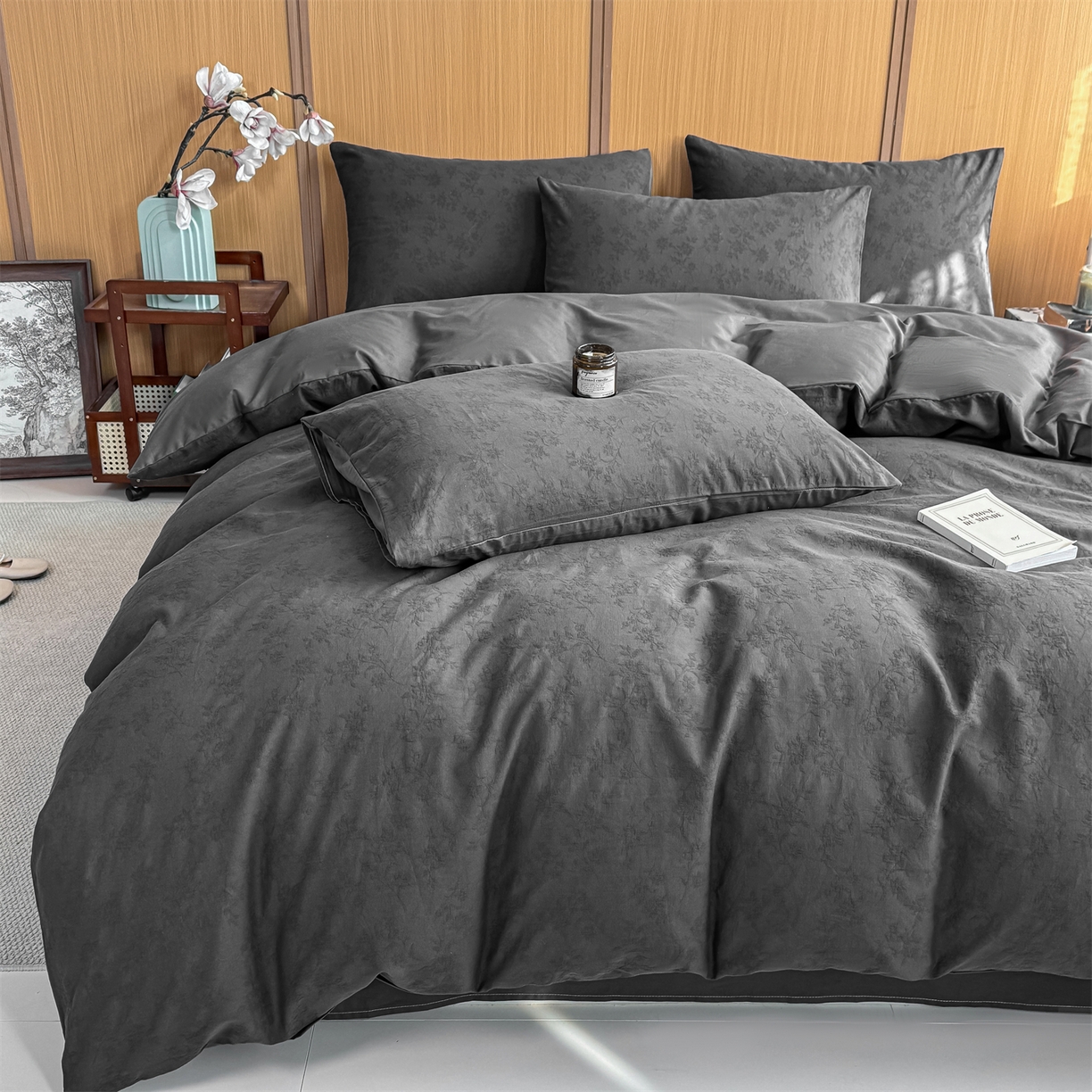 91家纺网 家纺一手货源 找家纺 灰鲸 2026新款全棉纯棉三层纱色织提花四件套 花影-素墨