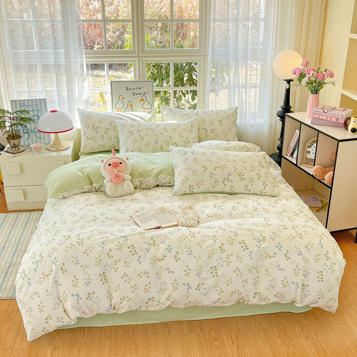 91家纺网 家纺一手货源 找家纺 睡美美家纺 2026新款全棉纯棉斜纹印花喷气小清新四季款学生三件套四件套 浅浅叶语