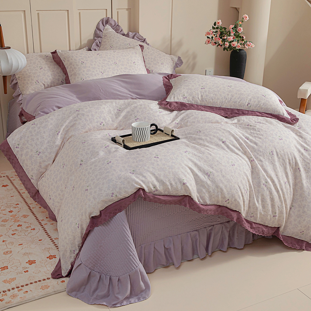 91家纺网 家纺一手货源 找家纺 情煊家纺 2026新款全棉双层纱花边款绣花款单被套 绣花款-樱桃