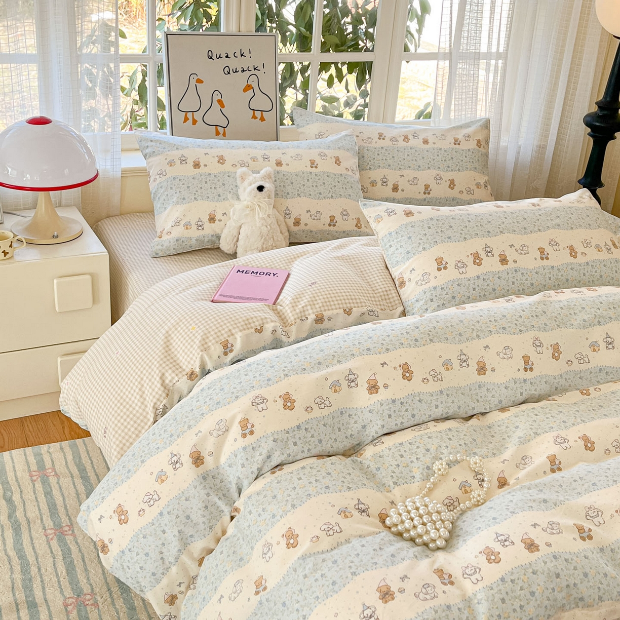 91家纺网 家纺一手货源 找家纺 睡美美家纺 2026新款全棉纯棉斜纹印花喷气小清新四季款学生三件套四件套 三小只