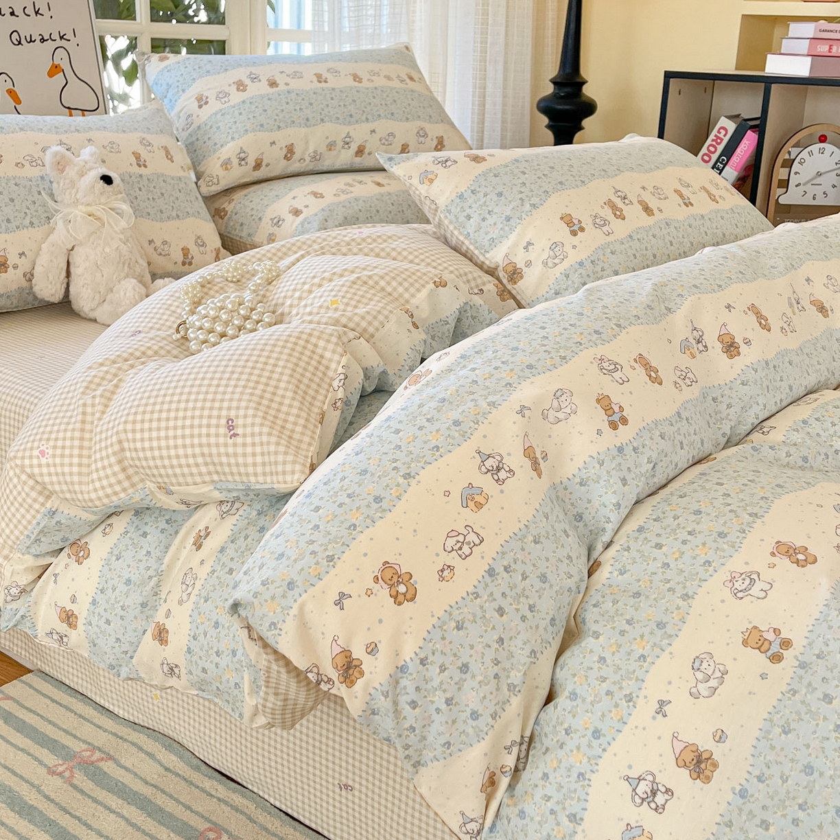 91家纺网 家纺一手货源 找家纺 睡美美家纺 2026新款全棉纯棉斜纹印花喷气小清新四季款学生三件套四件套 三小只