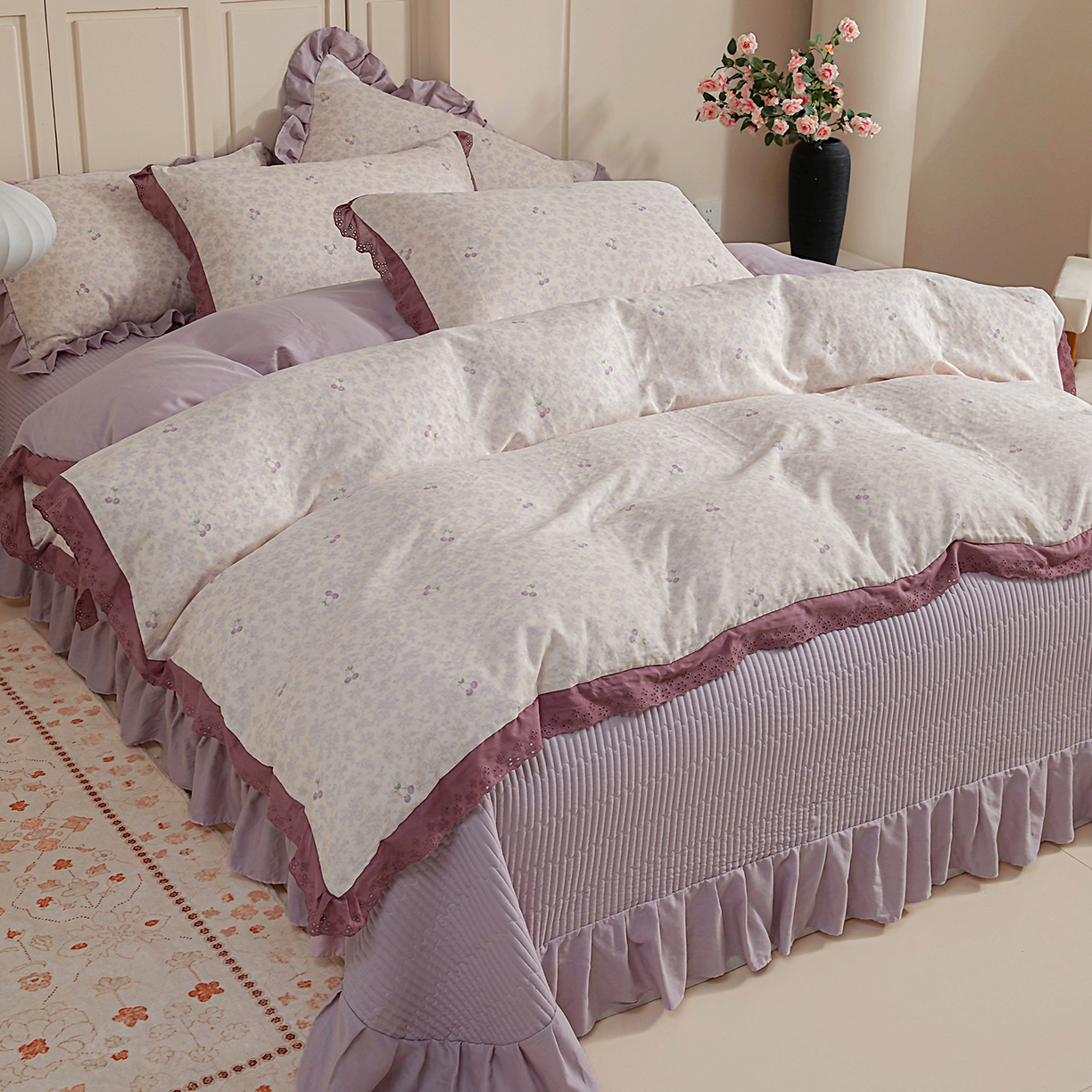 91家纺网 家纺一手货源 找家纺 情煊家纺 2026新款全棉双层纱花边款绣花款单被套 绣花款-樱桃