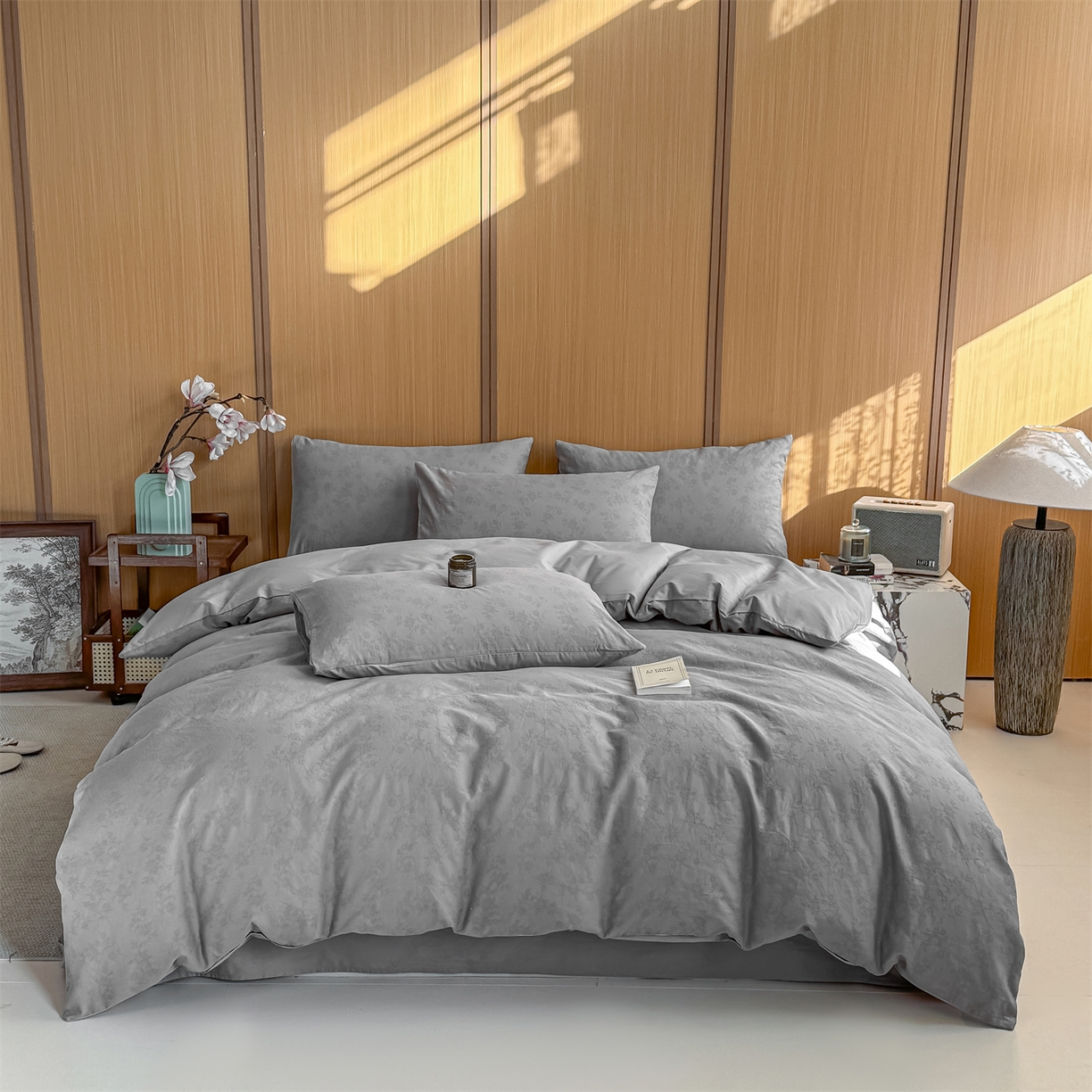 91家纺网 家纺一手货源 找家纺 灰鲸 2026新款全棉纯棉三层纱色织提花四件套 花影-雾灰