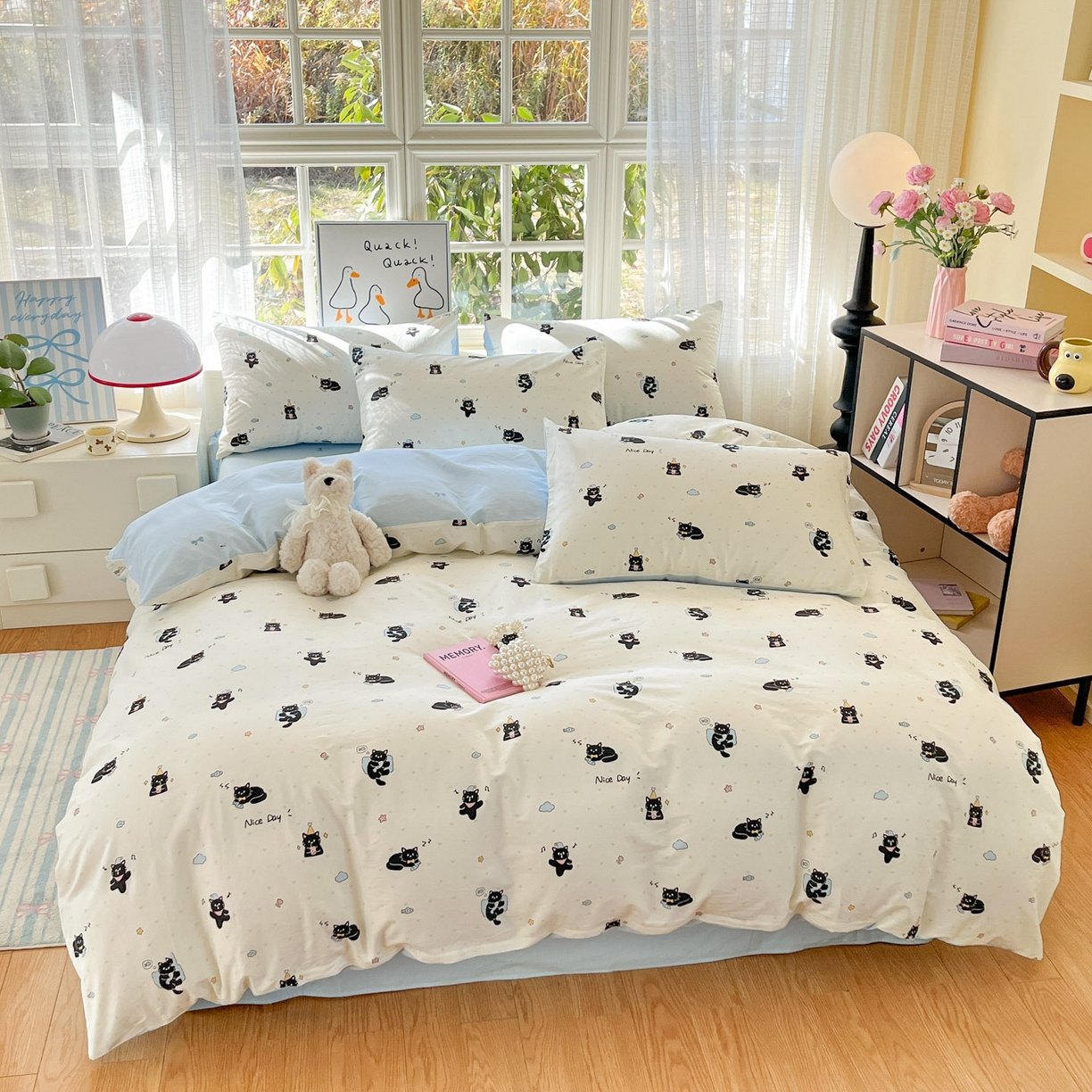 91家纺网 家纺一手货源 找家纺 睡美美家纺 2026新款全棉纯棉斜纹印花喷气小清新四季款学生三件套四件套 贪睡猫