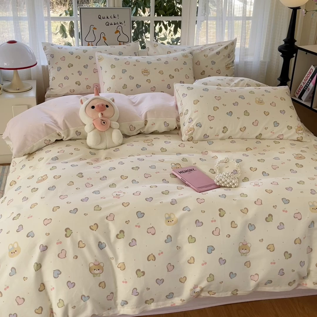 91家纺网 家纺一手货源 找家纺 睡美美家纺 2026新款全棉纯棉斜纹印花喷气小清新四季款学生三件套四件套 甜心萌宠-玉
