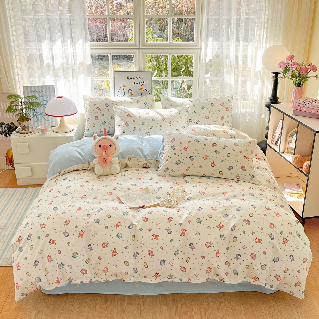 91家纺网 家纺一手货源 找家纺 睡美美家纺 2026新款全棉纯棉斜纹印花喷气小清新四季款学生三件套四件套 童年回忆-米