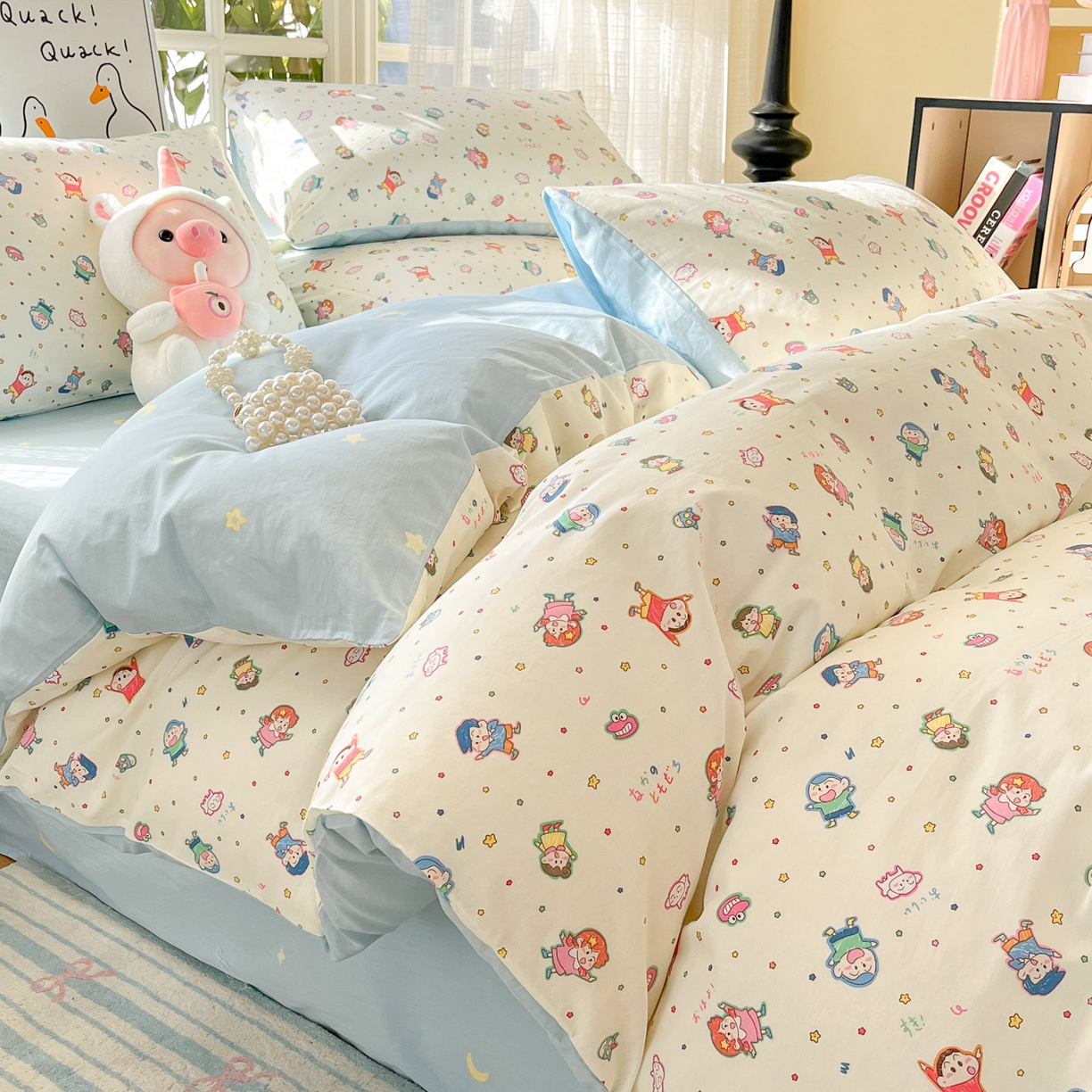 91家纺网 家纺一手货源 找家纺 睡美美家纺 2026新款全棉纯棉斜纹印花喷气小清新四季款学生三件套四件套 童年回忆-米