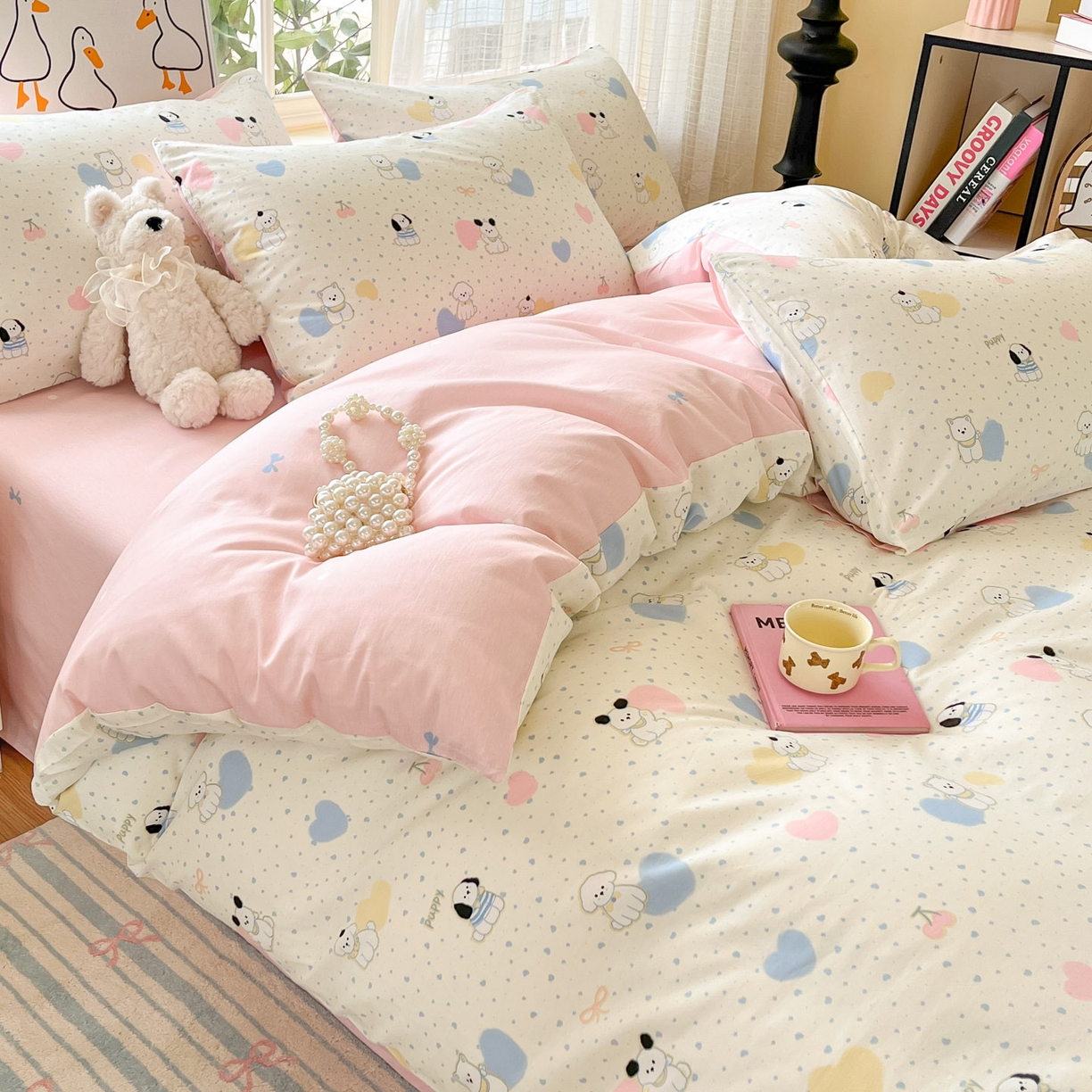 91家纺网 家纺一手货源 找家纺 睡美美家纺 2026新款全棉纯棉斜纹印花喷气小清新四季款学生三件套四件套 心心狗