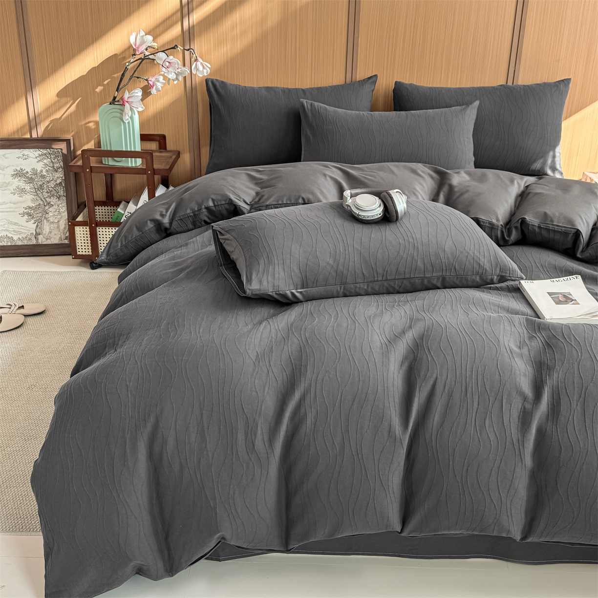 91家纺网 家纺一手货源 找家纺 灰鲸 2026新款全棉纯棉三层纱色织提花四件套 浅忆-素墨