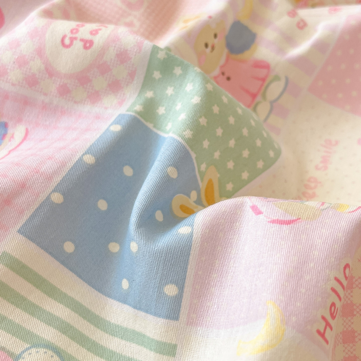 91家纺网 家纺一手货源 找家纺 睡美美家纺 2026新款全棉纯棉斜纹印花喷气小清新四季款学生三件套四件套 幸运宝贝