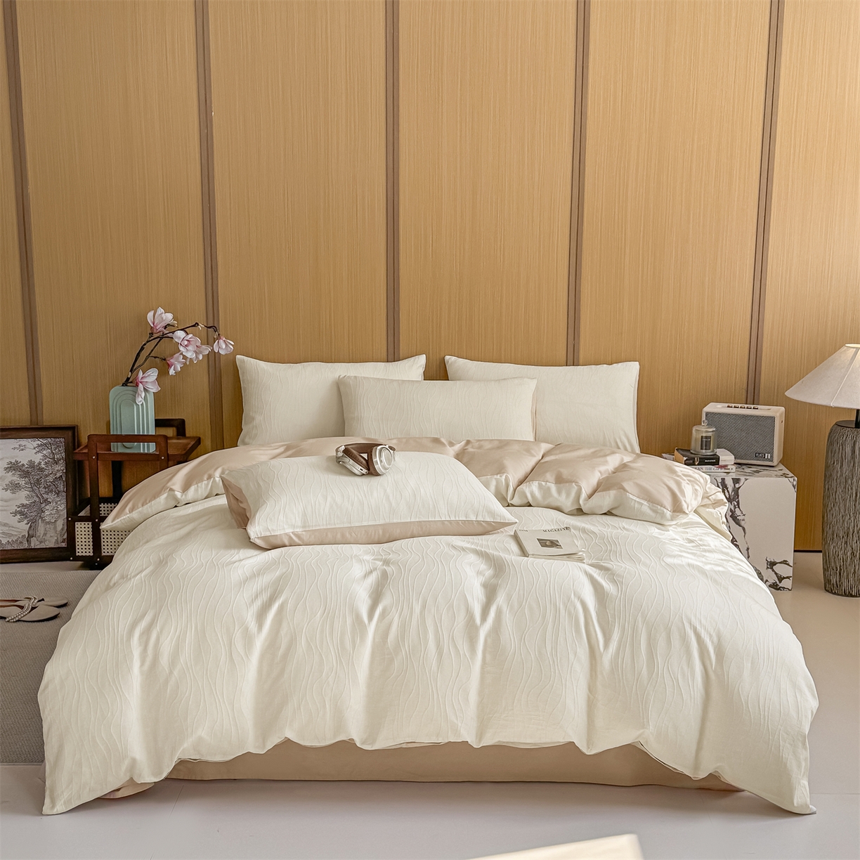 91家纺网 家纺一手货源 找家纺 灰鲸 2026新款全棉纯棉三层纱色织提花四件套 浅忆-杏仁奶霜