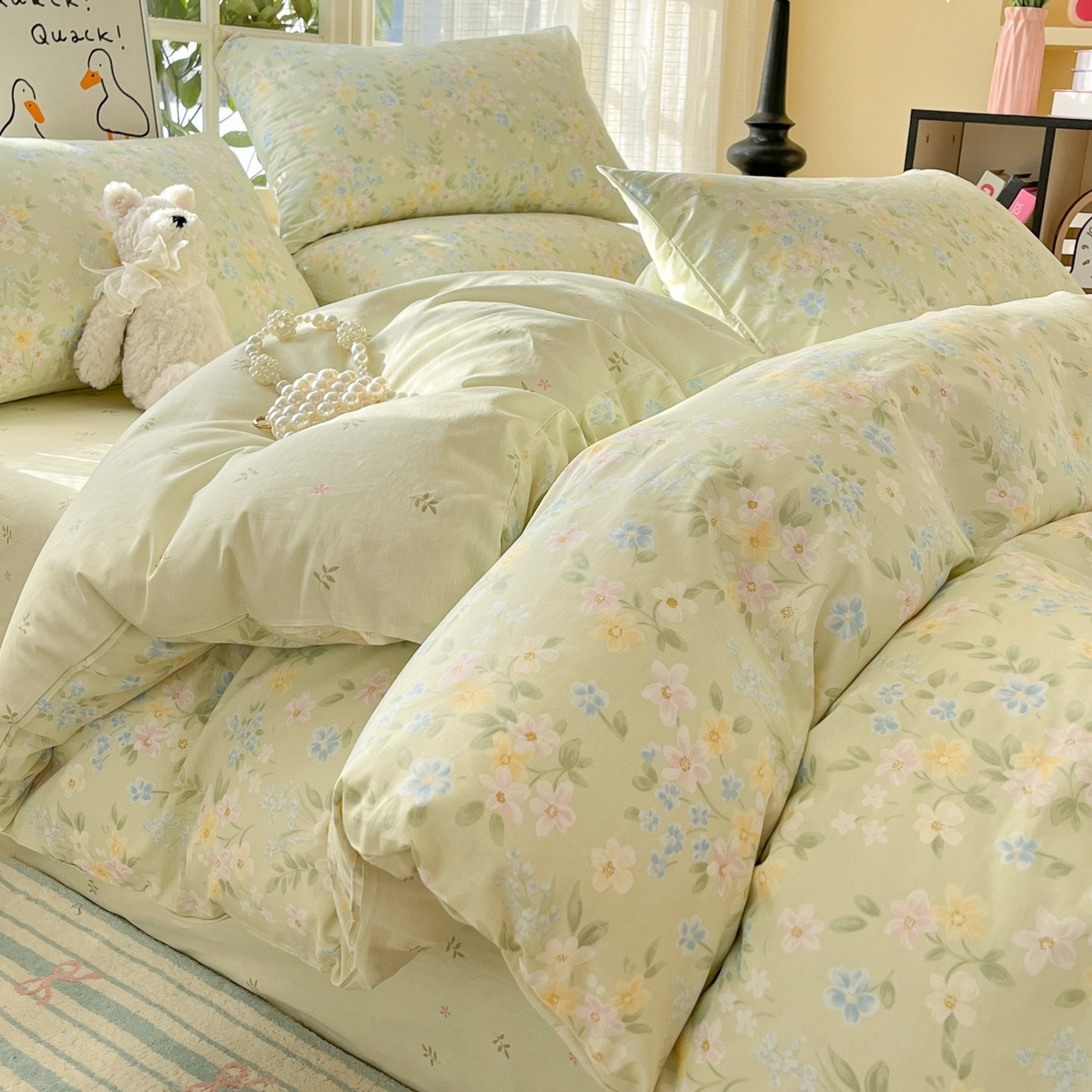 91家纺网 家纺一手货源 找家纺 睡美美家纺 2026新款全棉纯棉斜纹印花喷气小清新四季款学生三件套四件套 徐徐花开