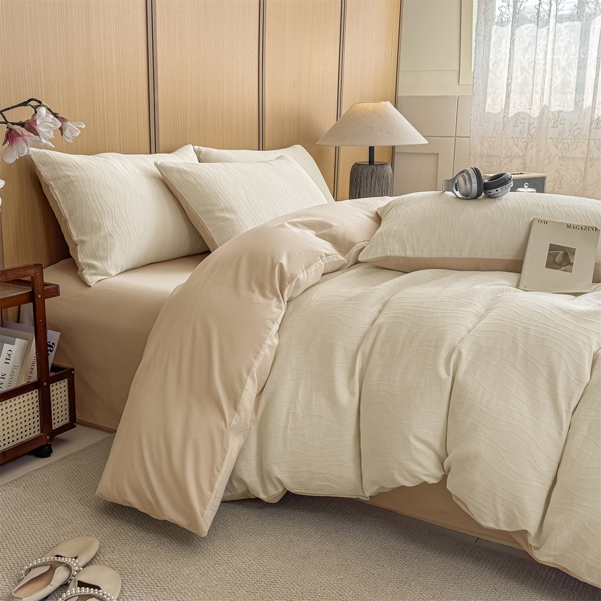 91家纺网 家纺一手货源 找家纺 灰鲸 2026新款全棉纯棉三层纱色织提花四件套 浅忆-杏仁奶霜