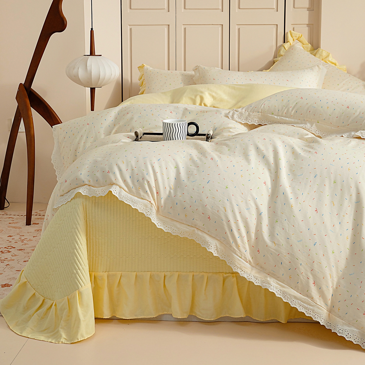 91家纺网 家纺一手货源 找家纺 情煊家纺 2026新款全棉双层纱花边款绣花款四件套 绣花款-冰淇淋