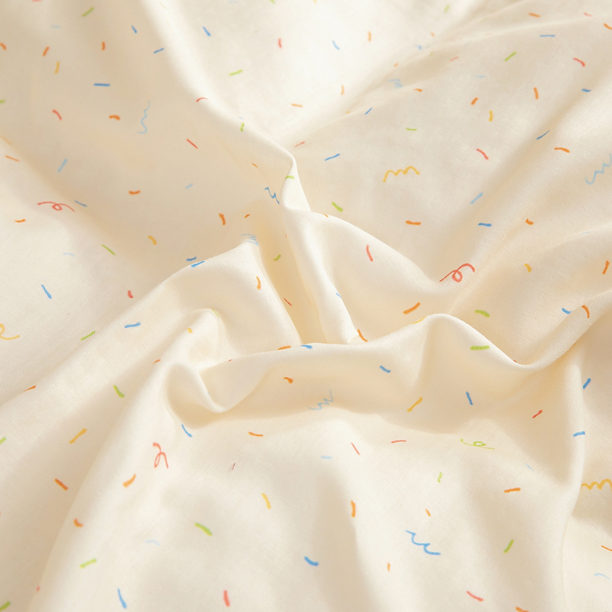 91家纺网 家纺一手货源 找家纺 情煊家纺 2026新款全棉双层纱花边款绣花款四件套 绣花款-冰淇淋