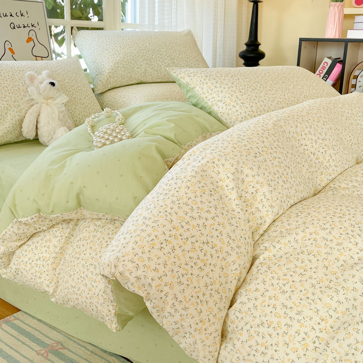 91家纺网 家纺一手货源 找家纺 睡美美家纺 2026新款全棉纯棉斜纹印花喷气小清新四季款学生三件套四件套 一叶知秋