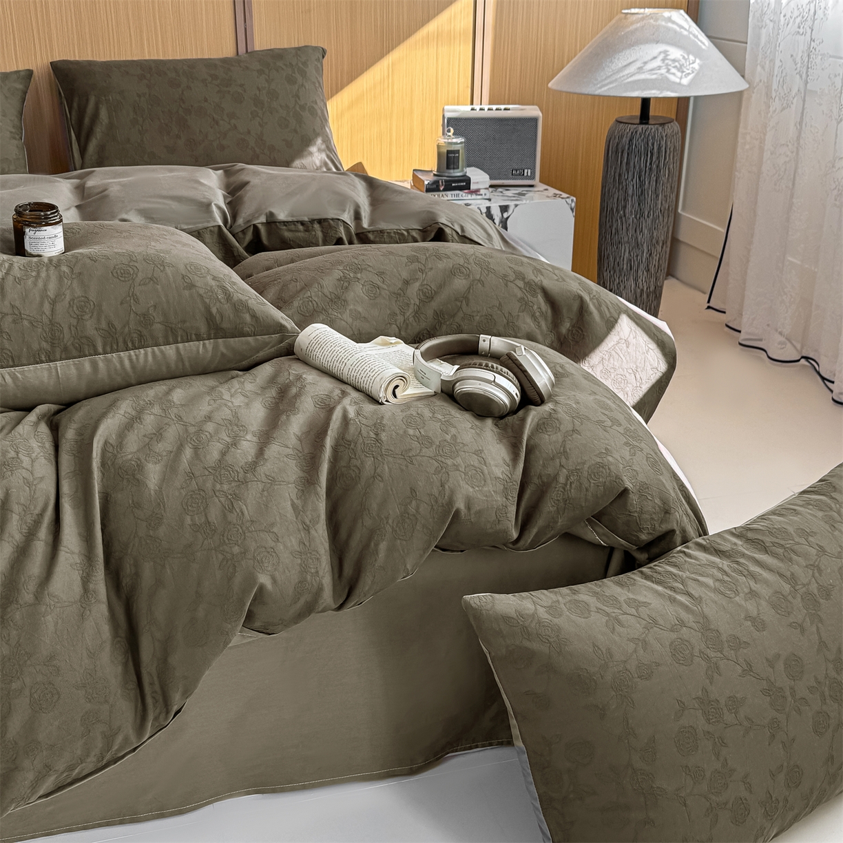 91家纺网 家纺一手货源 找家纺 灰鲸 2026新款全棉纯棉三层纱色织提花四件套 蔷薇-摩卡