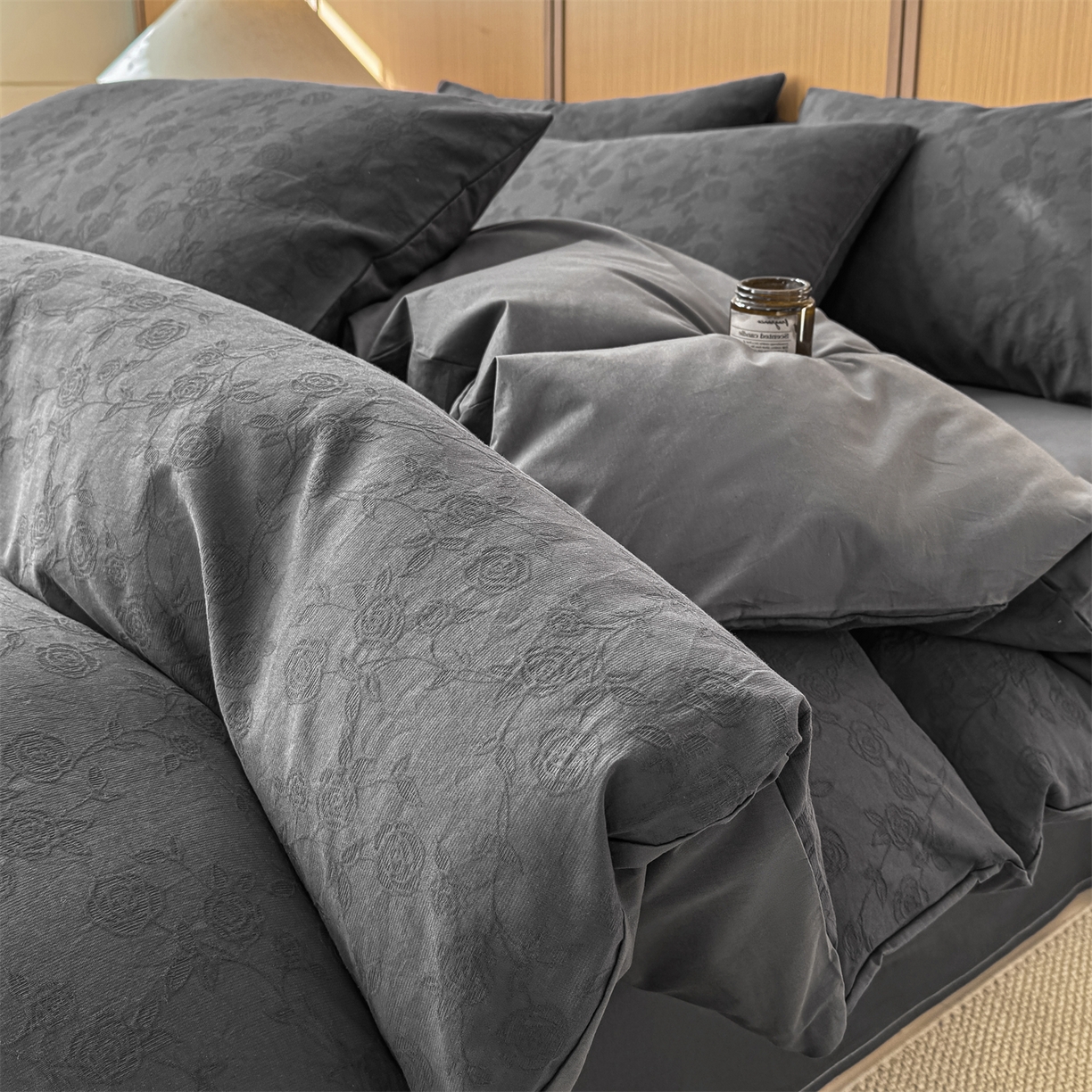 灰鲸 2026新款全棉纯棉三层纱色织提花四件套 蔷薇-素墨