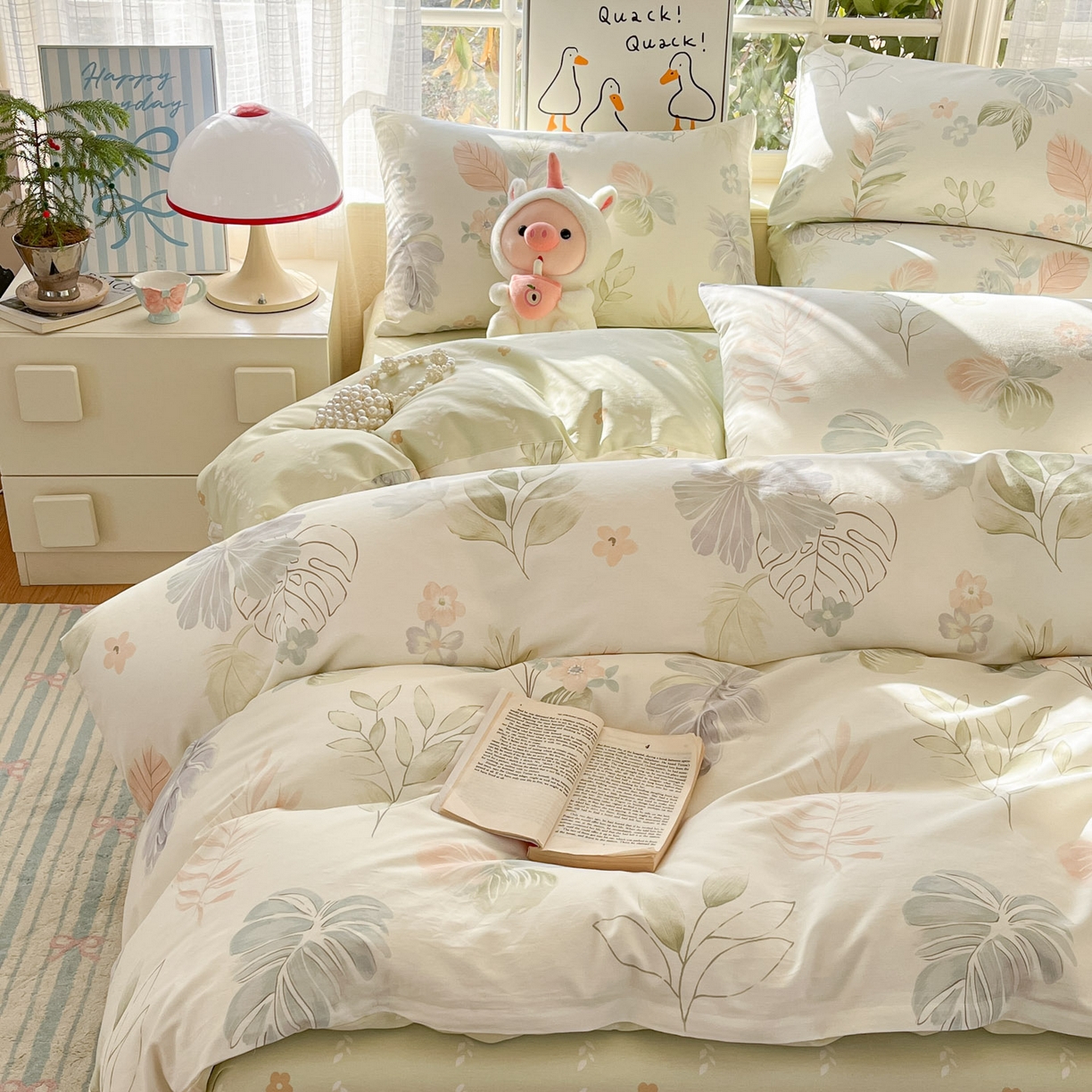 91家纺网 家纺一手货源 找家纺 睡美美家纺 2026新款全棉纯棉斜纹印花喷气小清新四季款学生三件套四件套 枝繁叶茂