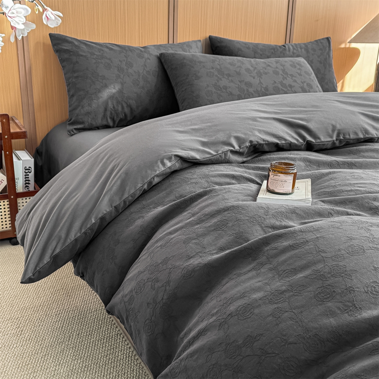 91家纺网 家纺一手货源 找家纺 灰鲸 2026新款全棉纯棉三层纱色织提花四件套 蔷薇-素墨