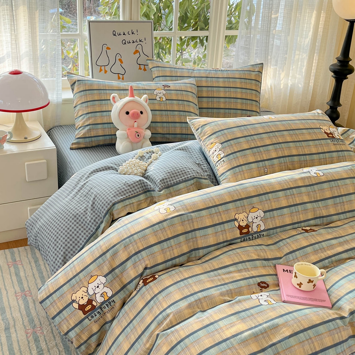 91家纺网 家纺一手货源 找家纺 睡美美家纺 2026新款全棉纯棉斜纹印花喷气小清新四季款学生三件套四件套 自拍小狗