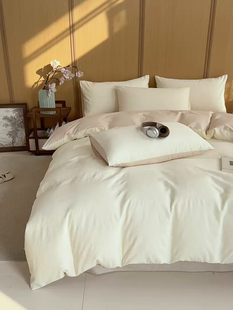 91家纺网 家纺一手货源 找家纺 灰鲸 2026新款全棉纯棉三层纱色织提花四件套 蔷薇-杏仁奶霜