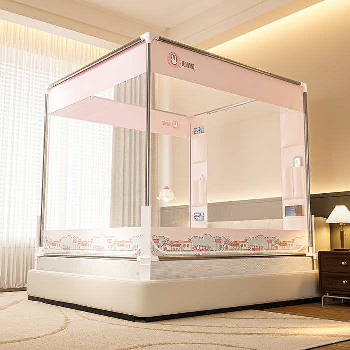 91家纺网 家纺一手货源 找家纺 青竹苑 2026新款围栏托底口袋款坐床防摔蚊帐 兔兔小镇