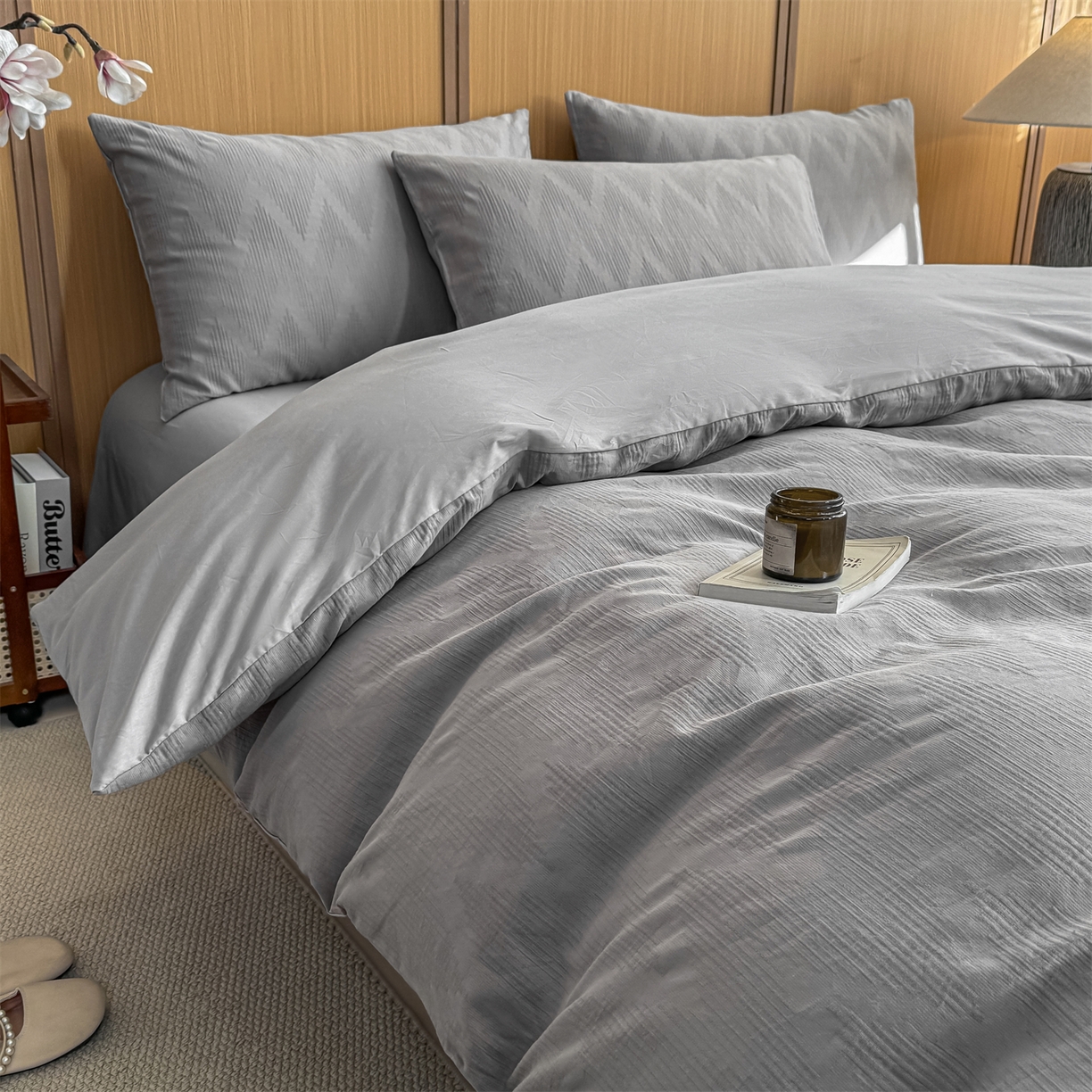 91家纺网 家纺一手货源 找家纺 灰鲸 2026新款全棉纯棉三层纱色织提花四件套 影韵-雾灰