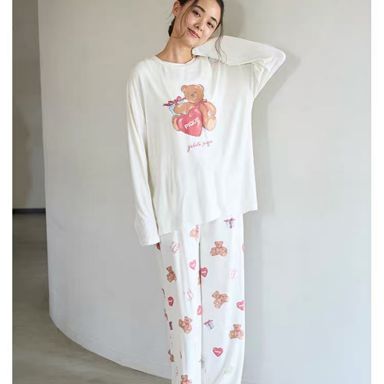 91家纺网 家纺一手货源 找家纺 （总）妍景家居生活馆 2026新款圆领礼物熊套装