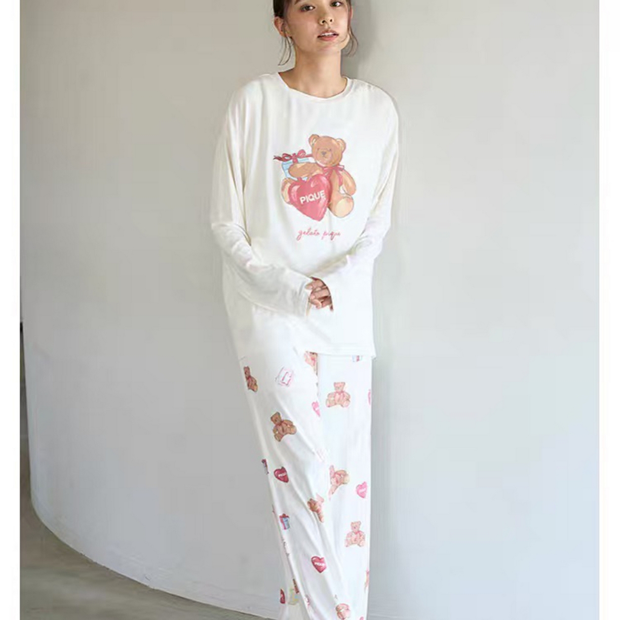 91家纺网 家纺一手货源 找家纺 （总）妍景家居生活馆 2026新款圆领礼物熊套装