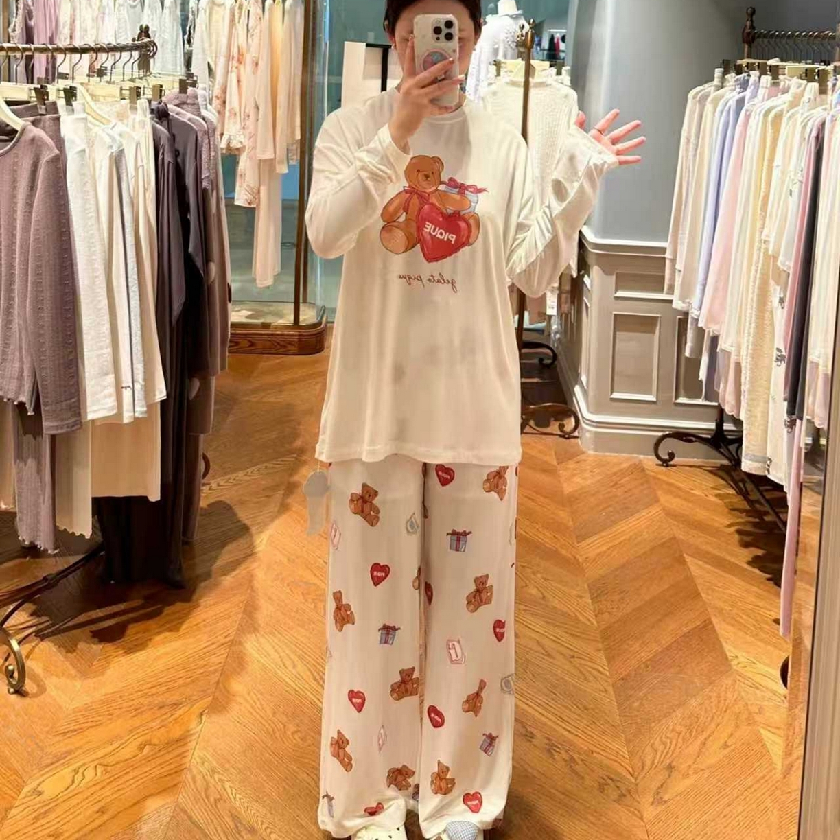 91家纺网 家纺一手货源 找家纺 （总）妍景家居生活馆 2026新款圆领礼物熊套装