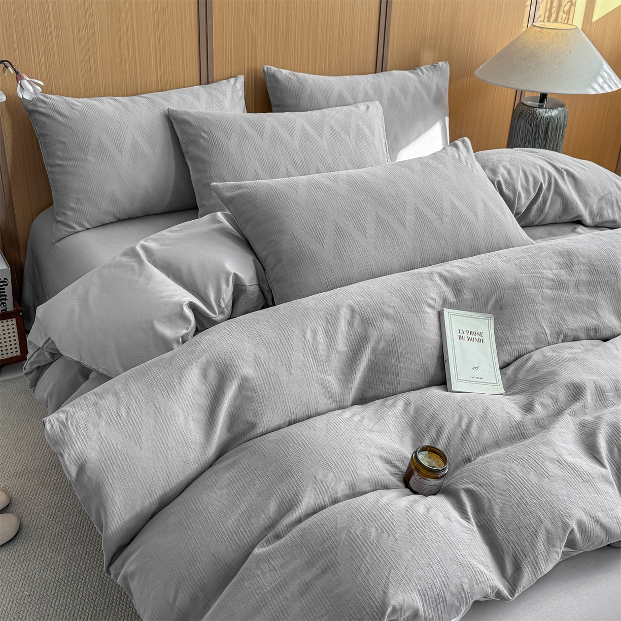 91家纺网 家纺一手货源 找家纺 灰鲸 2026新款全棉纯棉三层纱色织提花四件套 影韵-雾灰