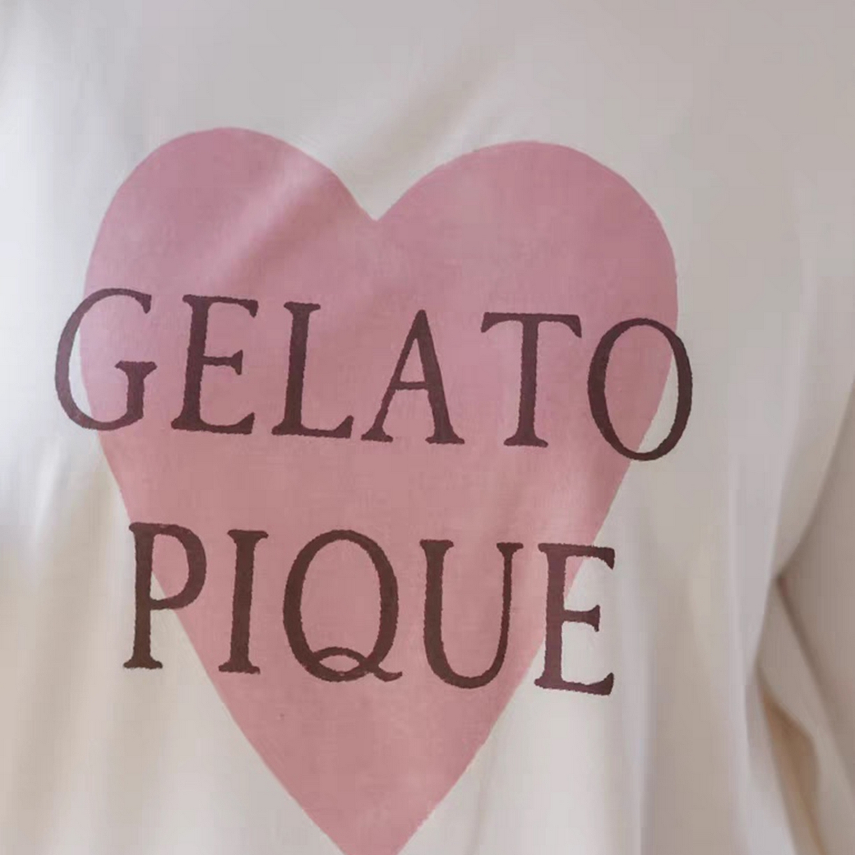 91家纺网 家纺一手货源 找家纺 妍景家居生活馆 2026新款桃心睡裙套装 粉色-桃心套装