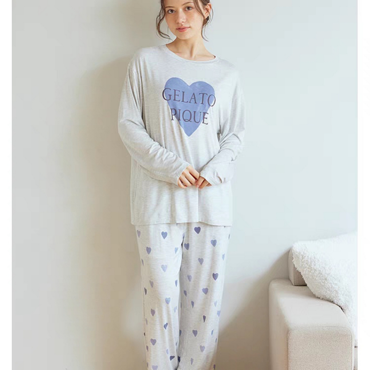 91家纺网 家纺一手货源 找家纺 妍景家居生活馆 2026新款桃心睡裙套装 蓝色-桃心套装