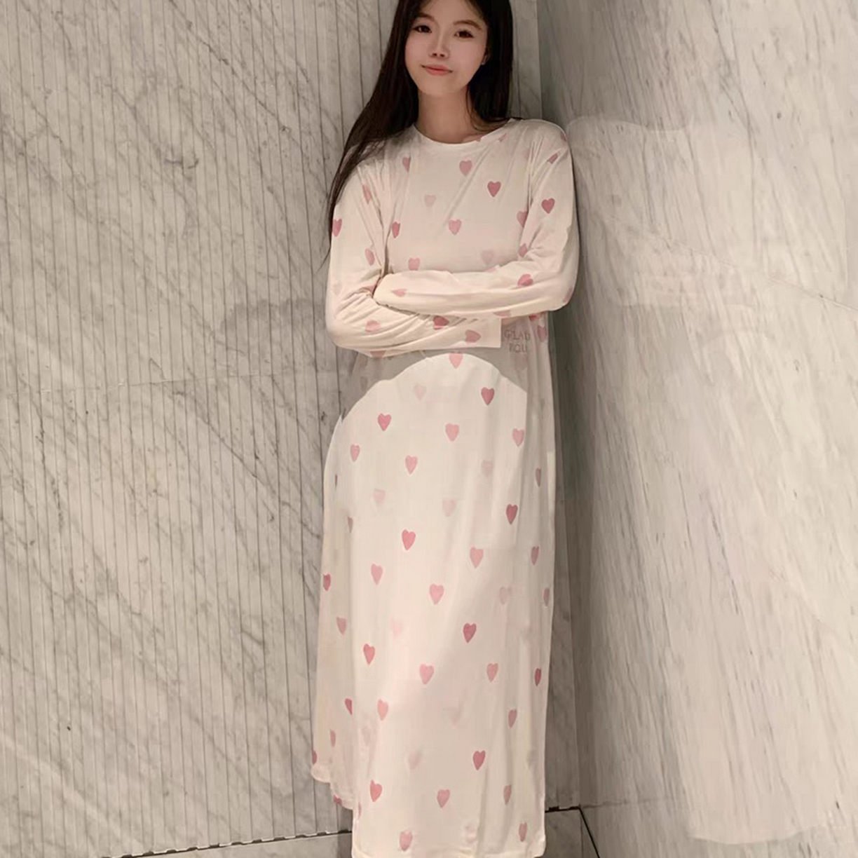 91家纺网 家纺一手货源 找家纺 妍景家居生活馆 2026新款桃心睡裙套装 粉色-桃心睡裙