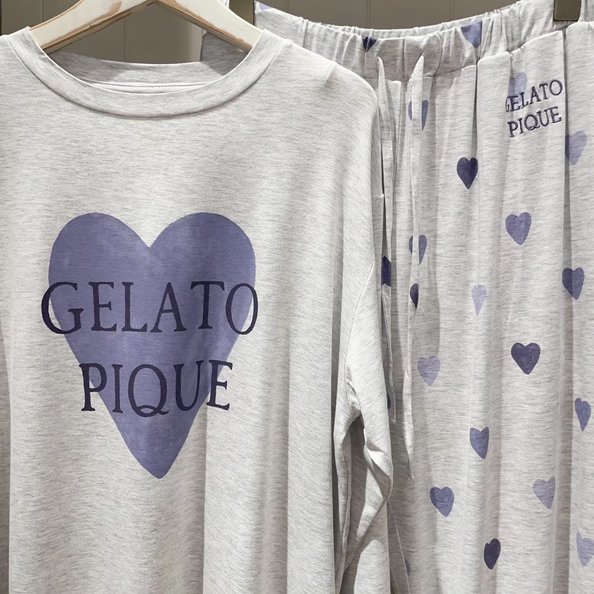 91家纺网 家纺一手货源 找家纺 妍景家居生活馆 2026新款桃心睡裙套装 蓝色-桃心套装