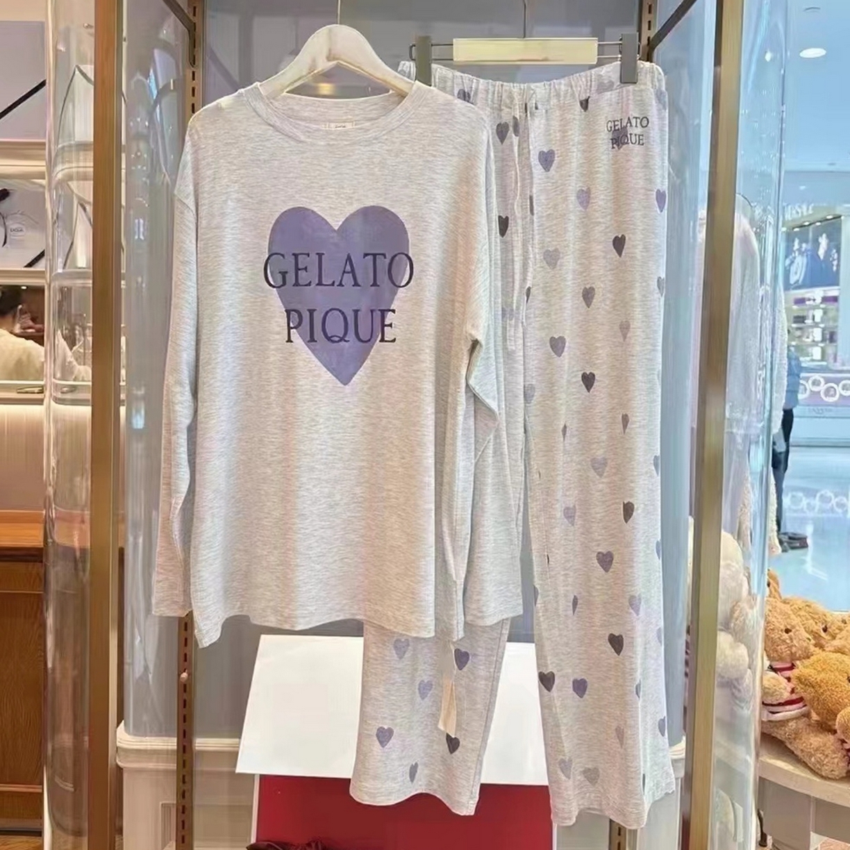 91家纺网 家纺一手货源 找家纺 妍景家居生活馆 2026新款桃心睡裙套装 蓝色-桃心套装