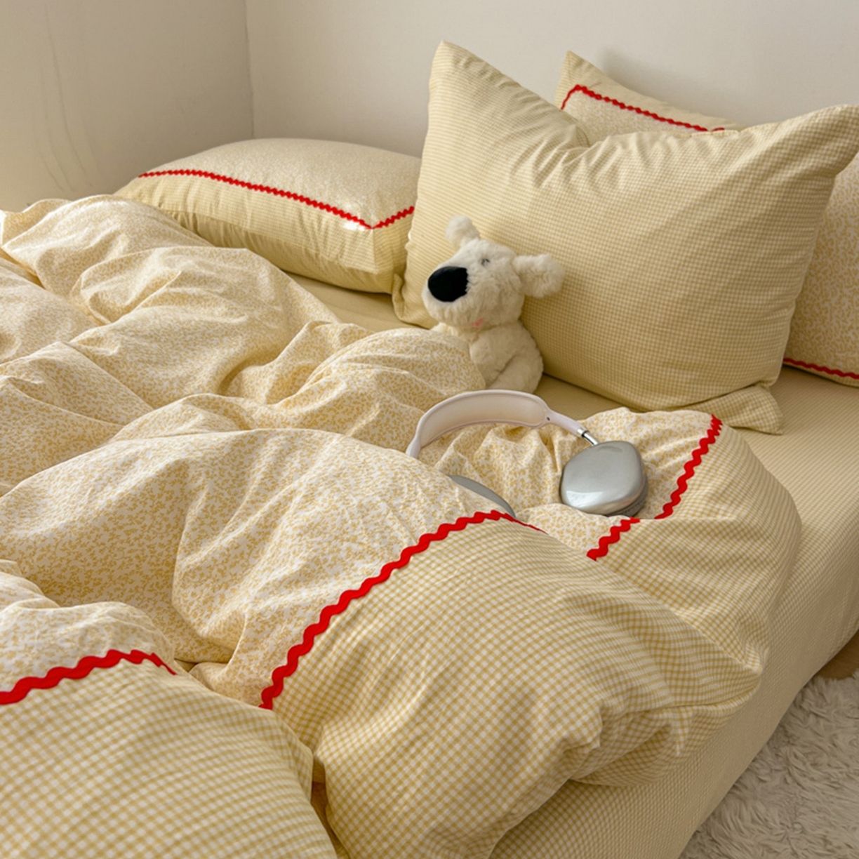 91家纺网 家纺一手货源 找家纺 （总）睡美美家纺 2026新款古法水洗贴布格纹碎花云朵棉四件套-格纹小碎花