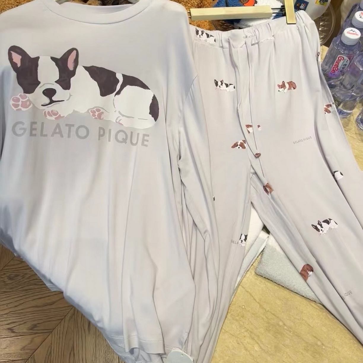 91家纺网 家纺一手货源 找家纺 （总）妍景家居生活馆 2026新款睡眠狗狗套装