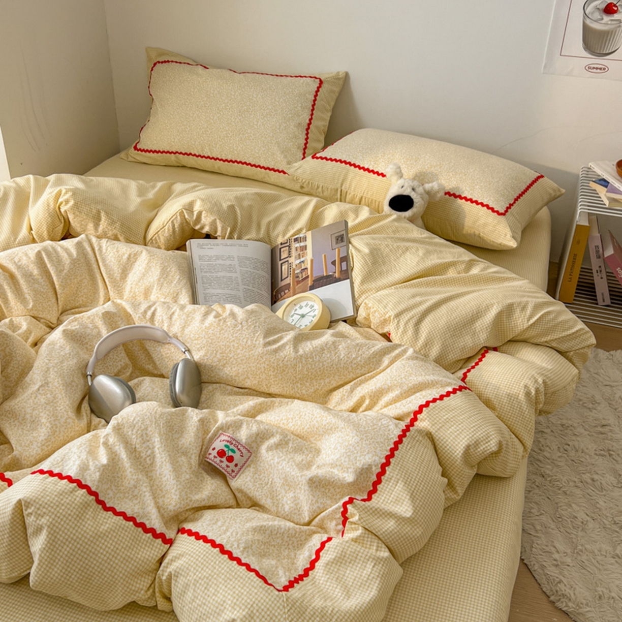 91家纺网 家纺一手货源 找家纺 睡美美家纺 2026新款古法水洗贴布格纹碎花云朵棉四件套-格纹小碎花 格纹小碎花--奶黄