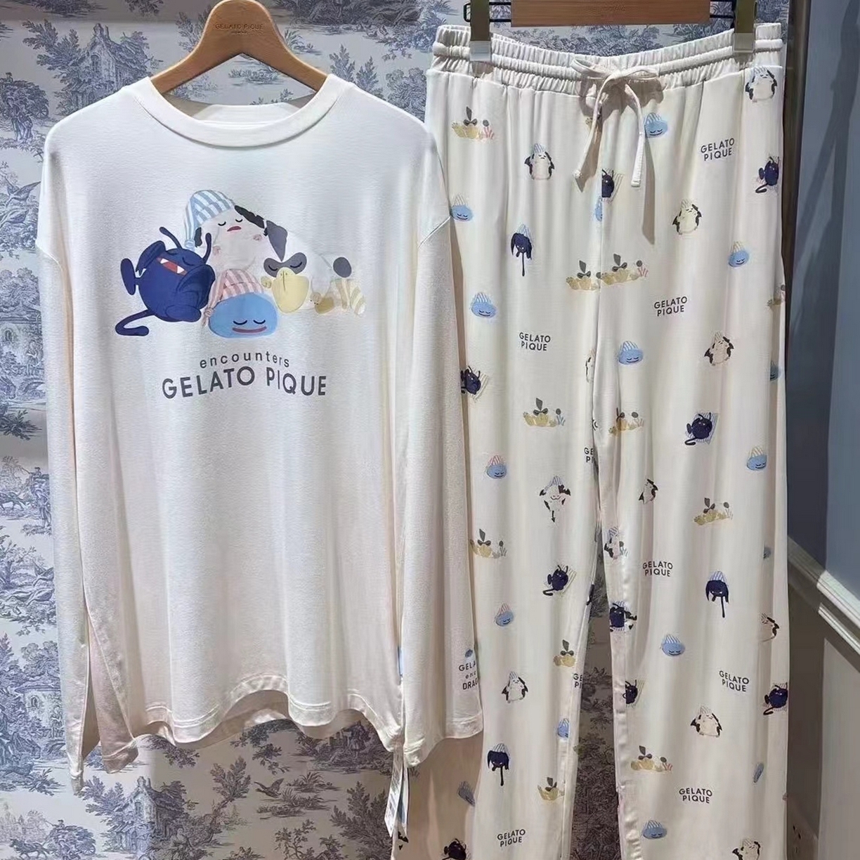 91家纺网 家纺一手货源 找家纺 （总）妍景家居生活馆 2026新款情侣款勇士恶龙套装