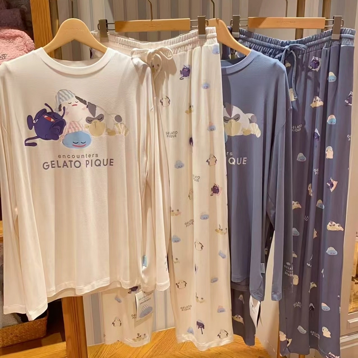 91家纺网 家纺一手货源 找家纺 妍景家居生活馆 2026新款情侣款勇士恶龙套装 蓝色