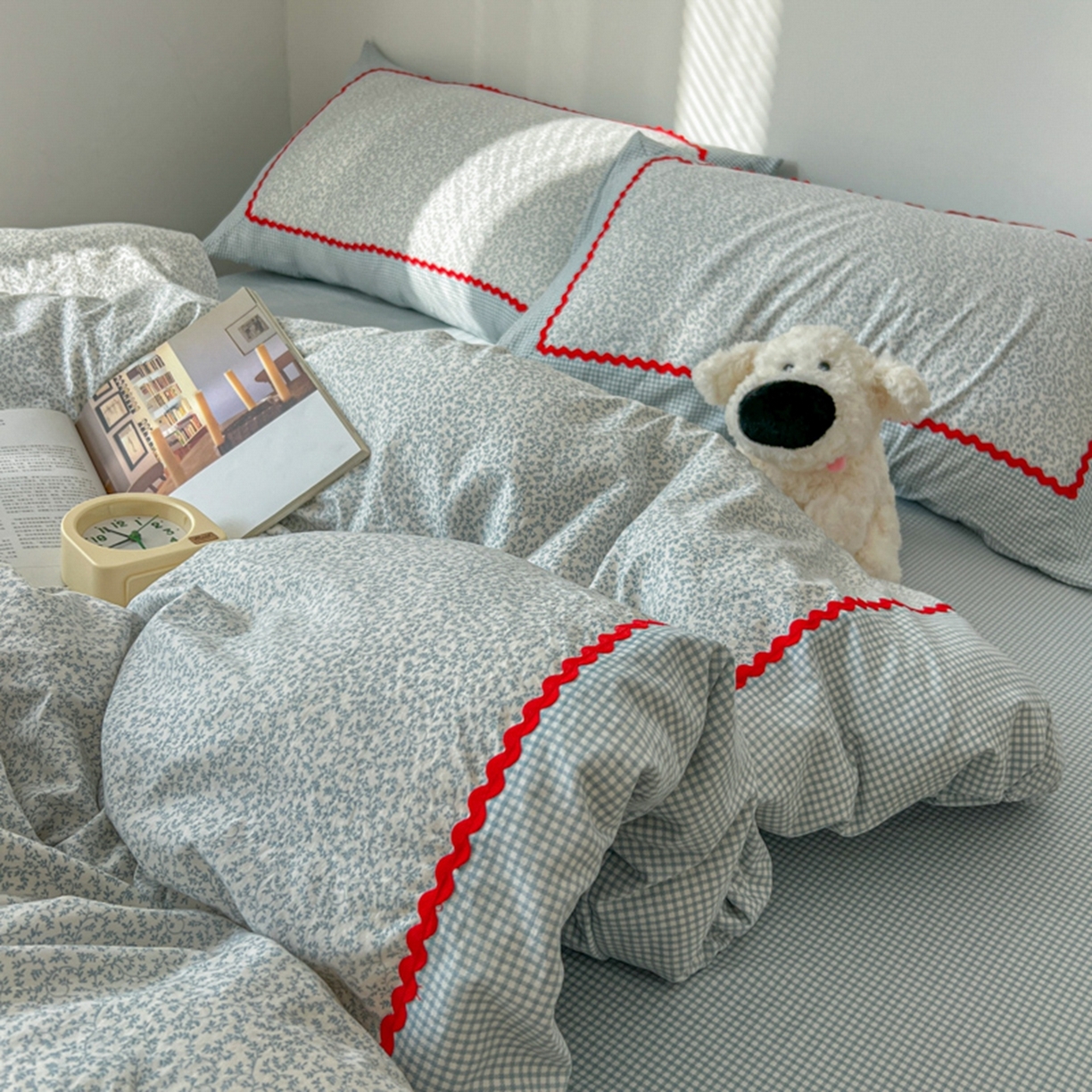 91家纺网 家纺一手货源 找家纺 睡美美家纺 2026新款古法水洗贴布格纹碎花云朵棉四件套-格纹小碎花 格纹小碎花--晴蓝