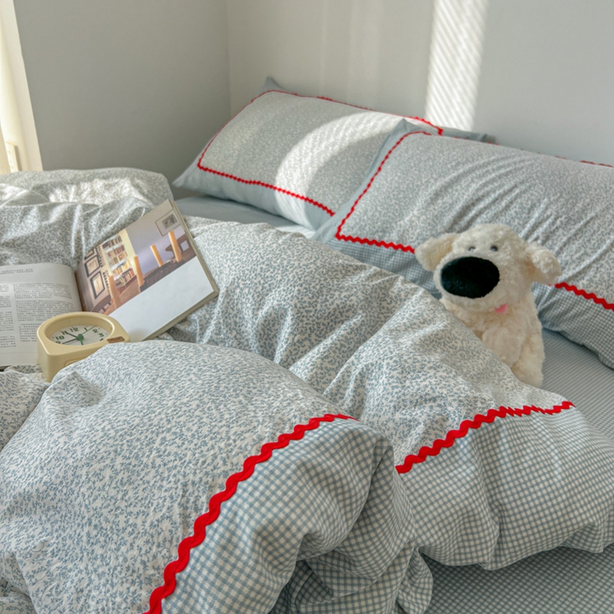 91家纺网 家纺一手货源 找家纺 睡美美家纺 2026新款古法水洗贴布格纹碎花云朵棉四件套-格纹小碎花 格纹小碎花--晴蓝