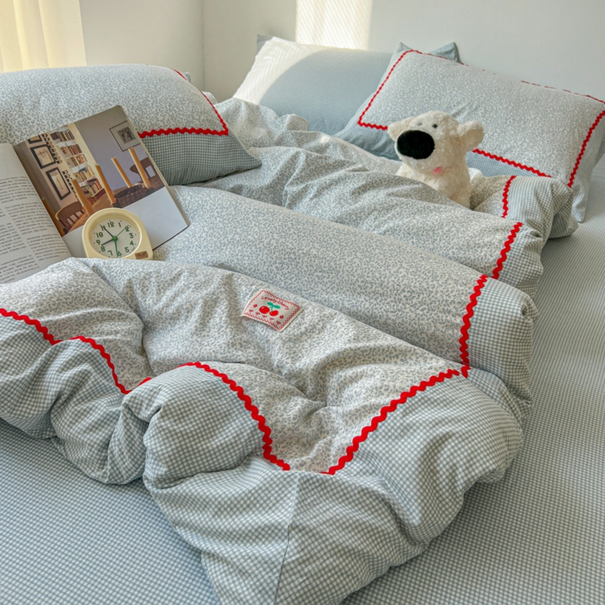 91家纺网 家纺一手货源 找家纺 睡美美家纺 2026新款古法水洗贴布格纹碎花云朵棉四件套-格纹小碎花 格纹小碎花--晴蓝