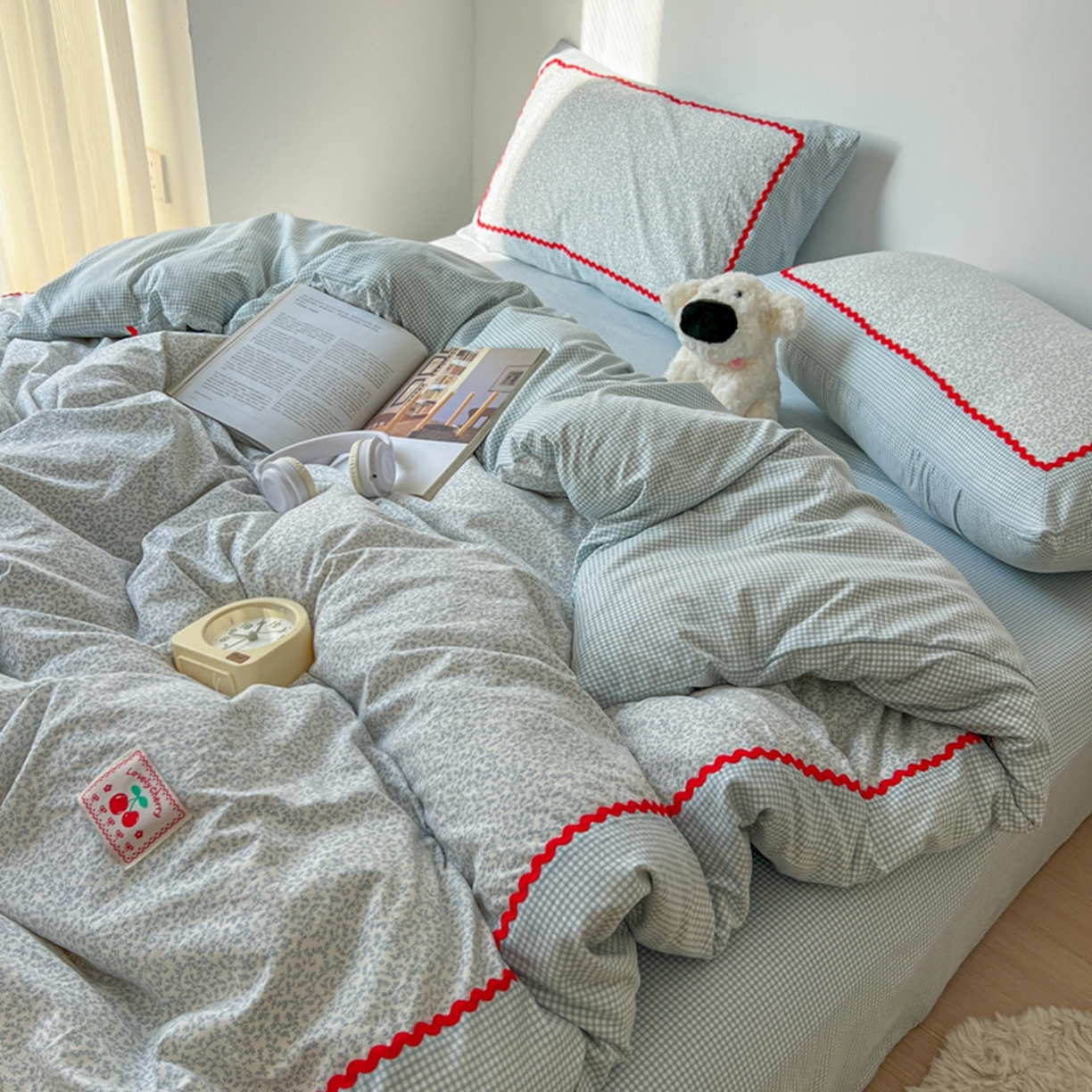 91家纺网 家纺一手货源 找家纺 睡美美家纺 2026新款古法水洗贴布格纹碎花云朵棉四件套-格纹小碎花 格纹小碎花--晴蓝